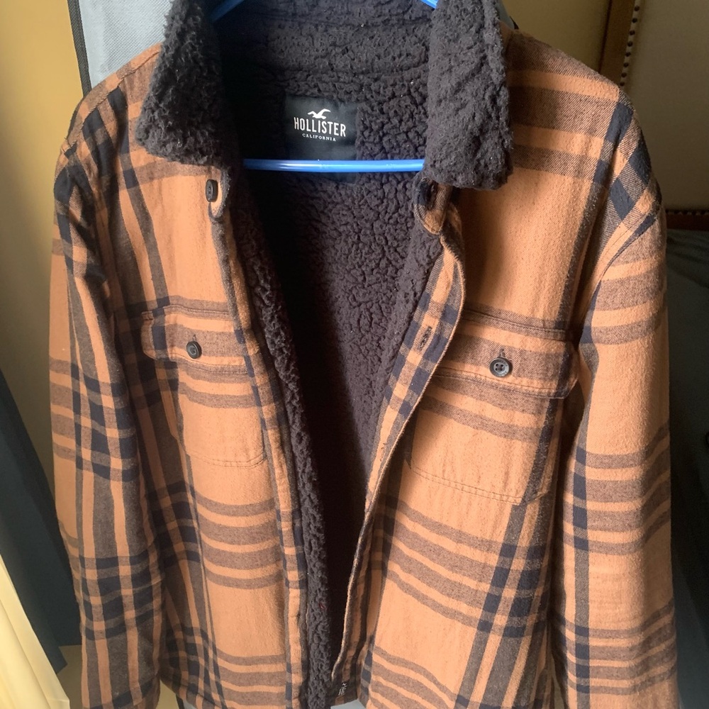 Hollister Lightweight Brown and Black Shirt Jacket with Plush Lining